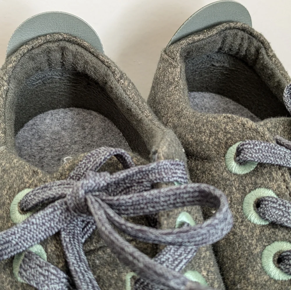 AllBirds Gray White Piper Merino Wool Women's Size 11 Sneakers Shoes - Picture 13 of 16